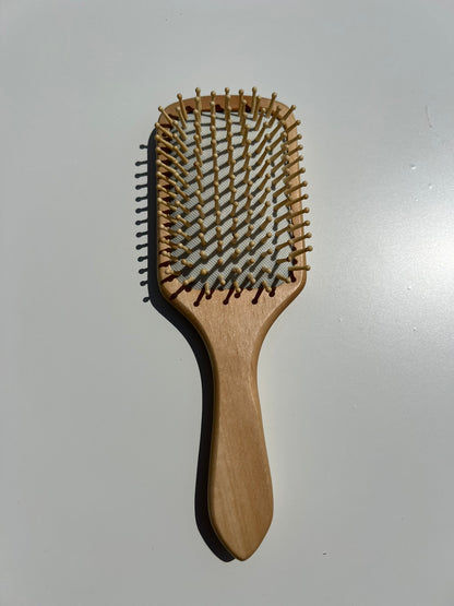 Kartáč s krystalovými kamínky